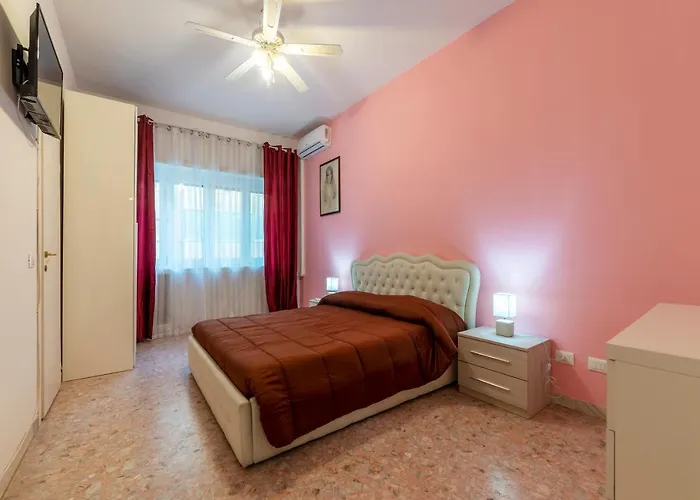 Mm Cipro With Balcony Apartment *